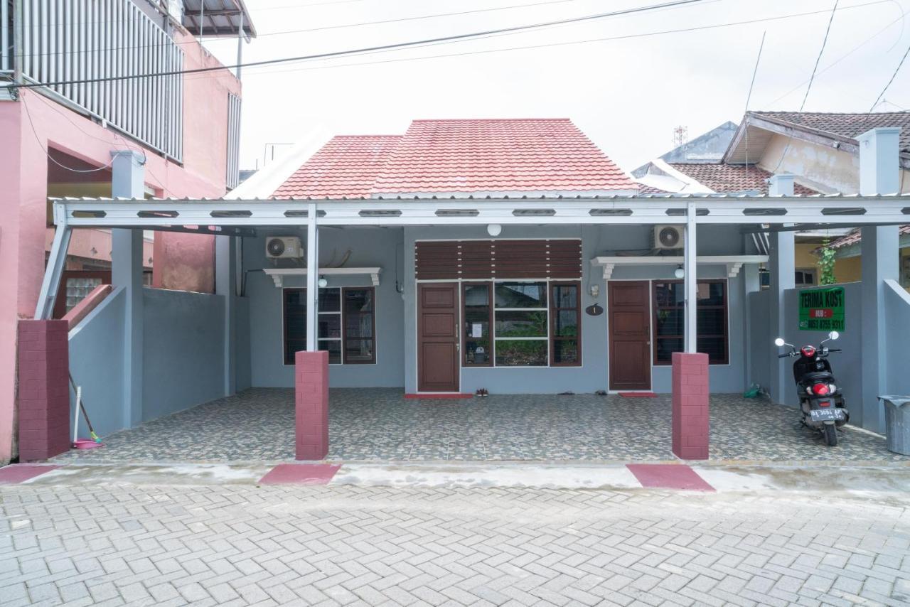 Koolkost Syariah Near Jalan Ahmad Yani Banjarmasin Hotel Sungai Lutus Exterior foto