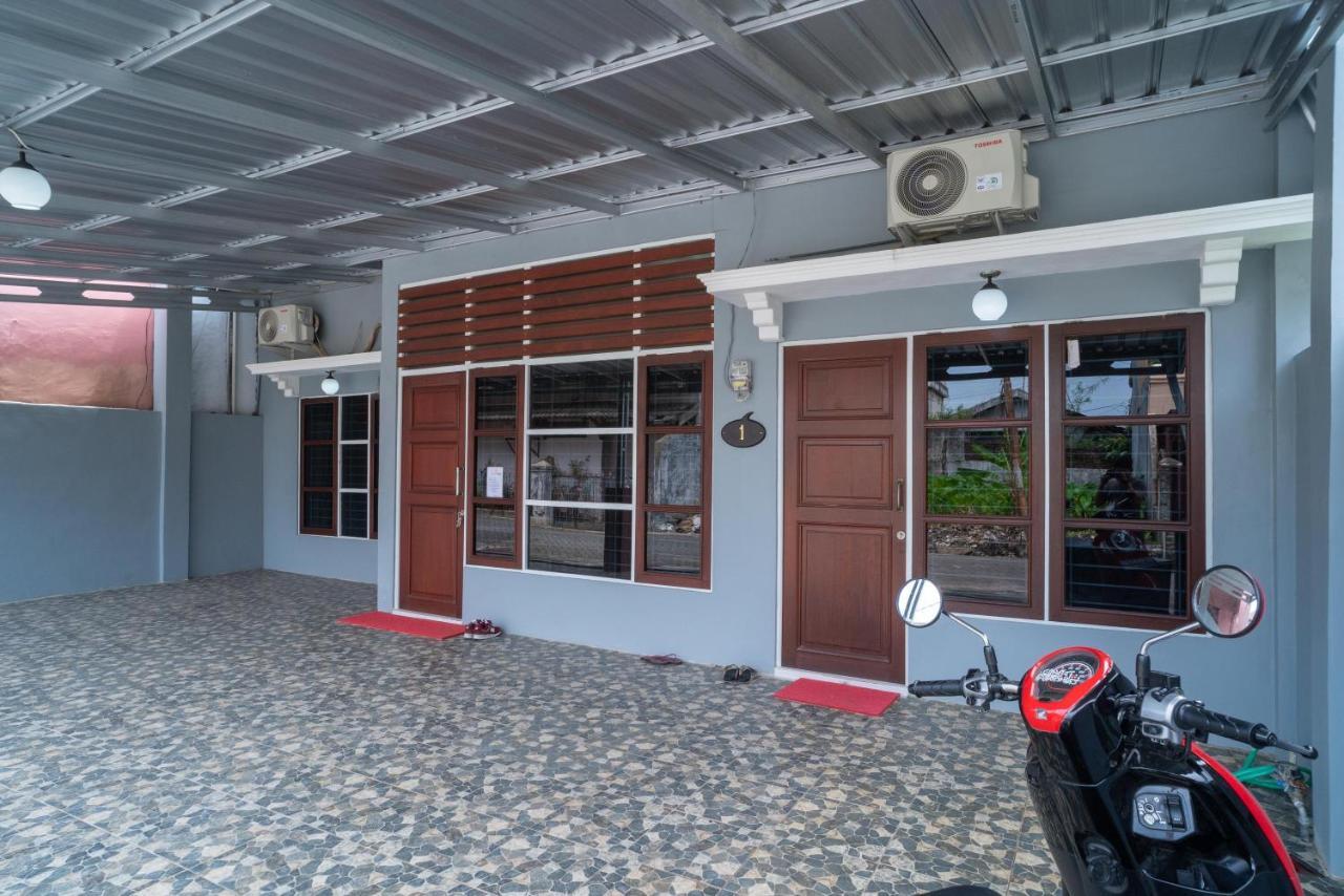 Koolkost Syariah Near Jalan Ahmad Yani Banjarmasin Hotel Sungai Lutus Exterior foto