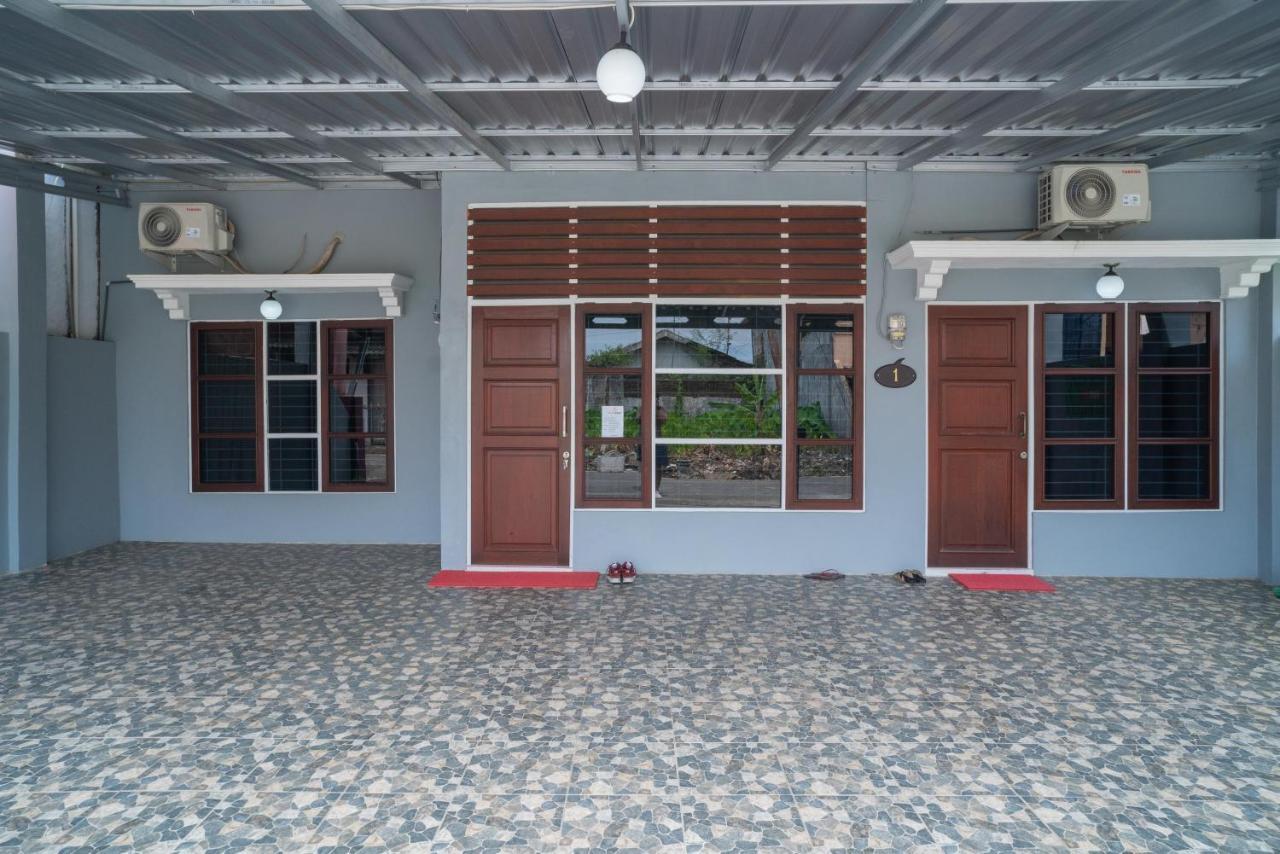 Koolkost Syariah Near Jalan Ahmad Yani Banjarmasin Hotel Sungai Lutus Exterior foto